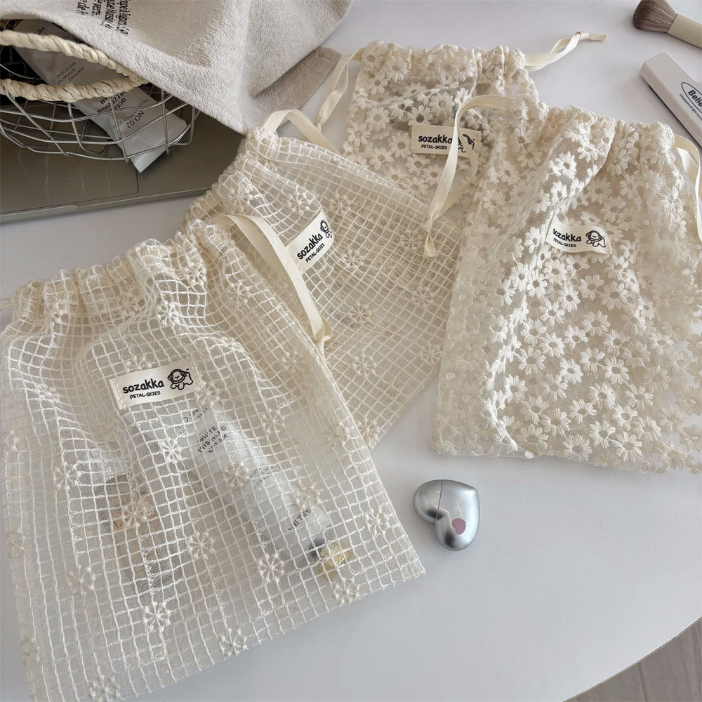 Lace Embroidered Daisy Mesh Dr - Travel Accessories Deals ulasan dan harga