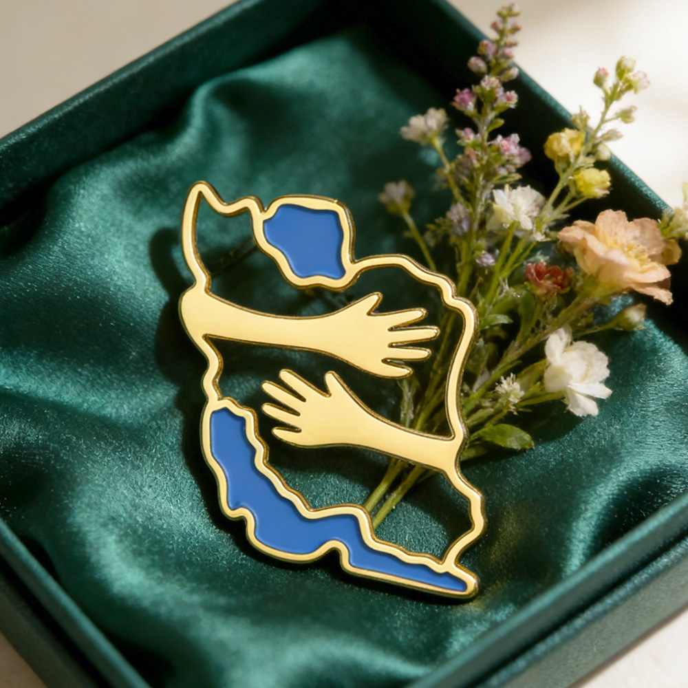 Dawapara Iran Map Shape Brooch - Travel Accessories To Gift ulasan dan harga